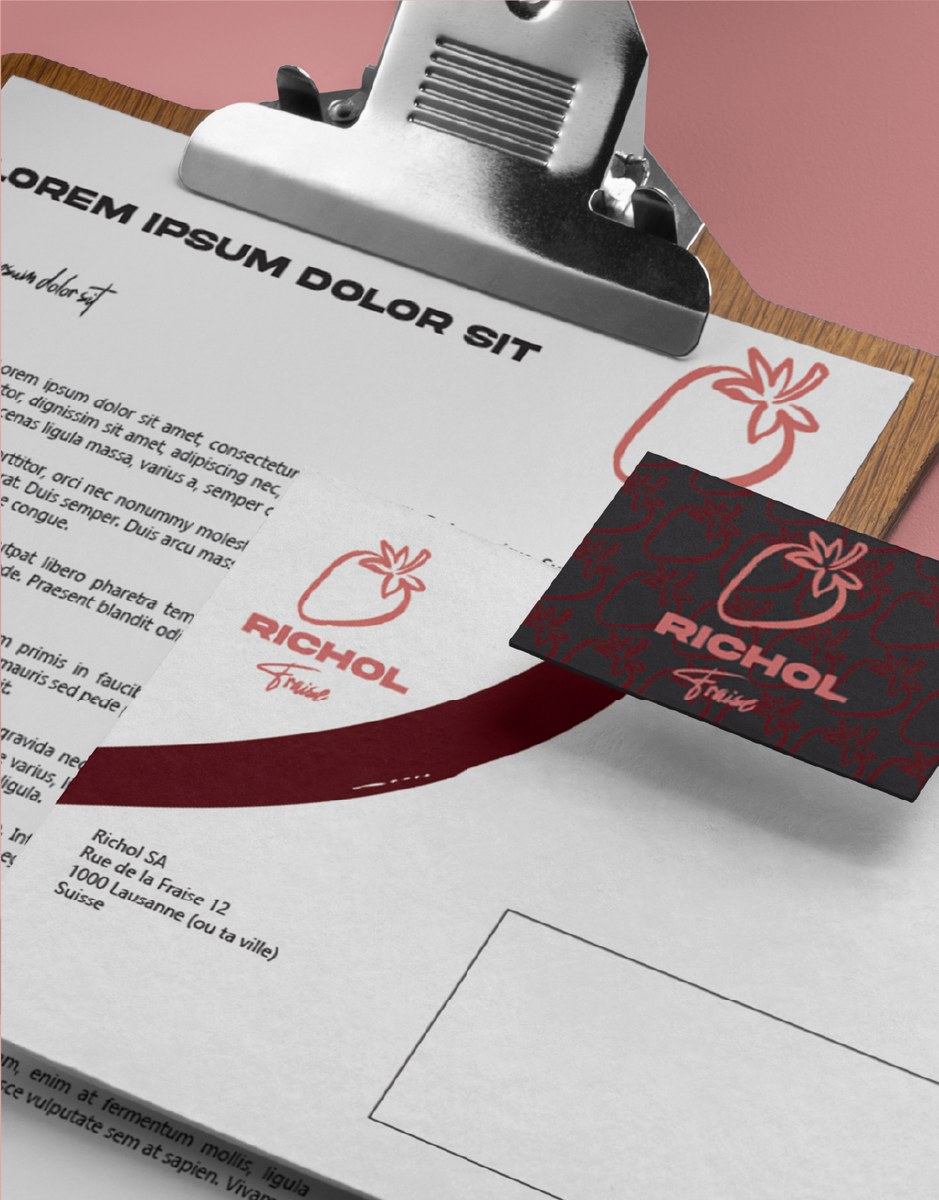 Stationery Richol mis en situation sur une planchette